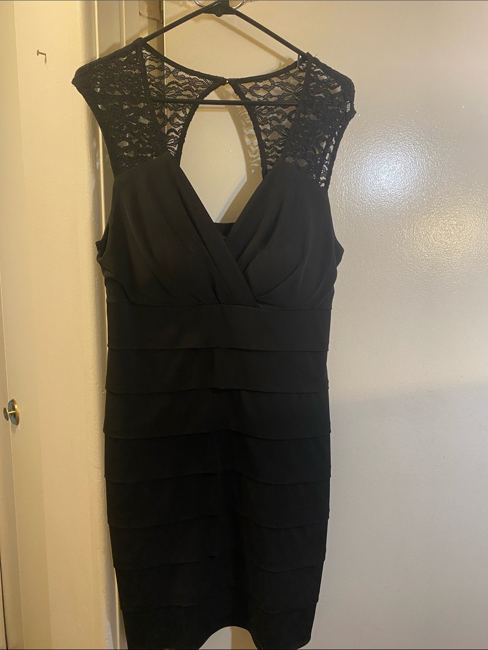 Enfocus Studio Black Lace Cap-Sleeve Midi Dress